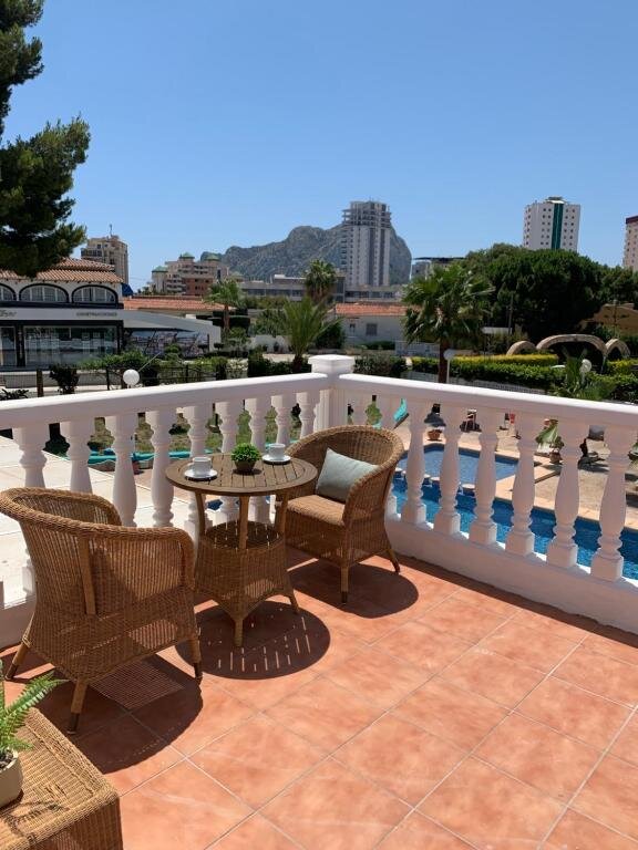 Terrace with sea and mountain view at Casa los Pinos Calpe Playa